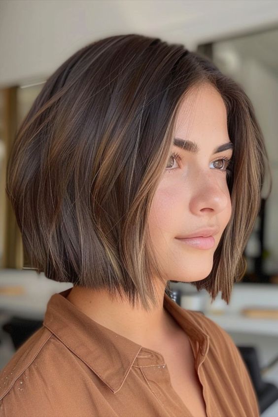 blunt cut cabelo liso