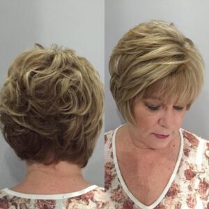 Cabelo-curto para mulheres com 60+
